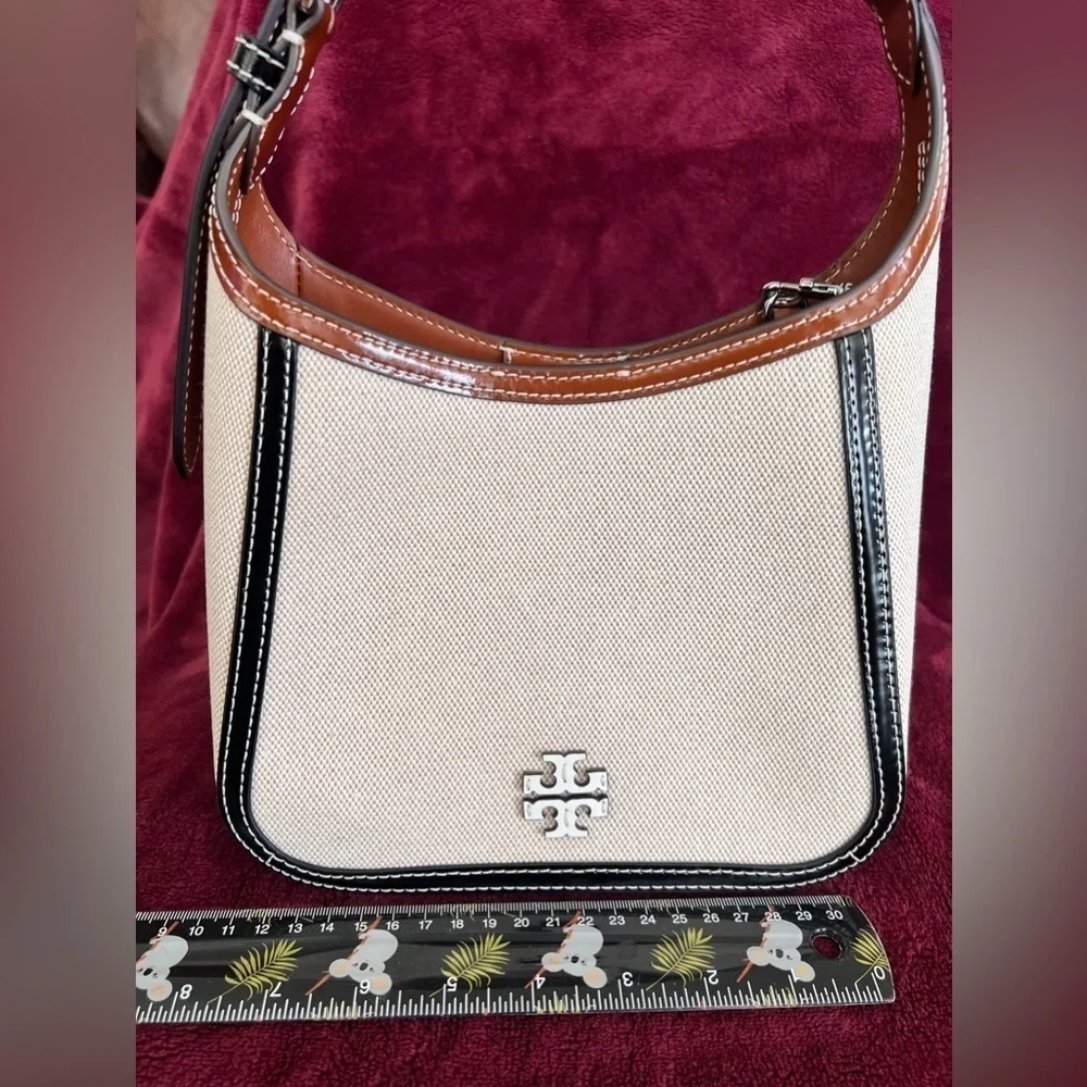TORY BURCH• THEA CANVAS SMALL BUCKET BAG